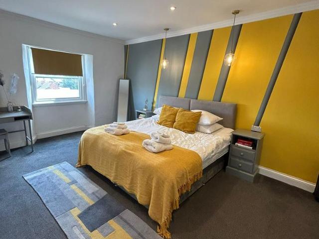 Flat 4, 114 High Street, Boston, PE21. 1 bed apartment to rent £870 pcm £201 pw