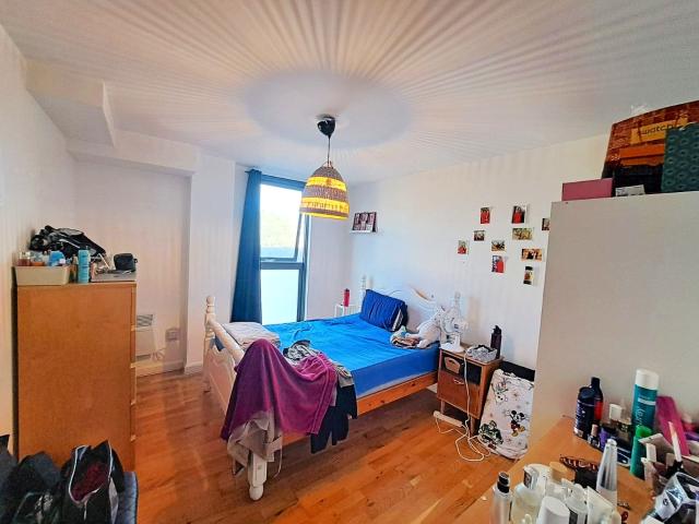 Flat 4, Tyler Street, London with Exposed Brick Charm