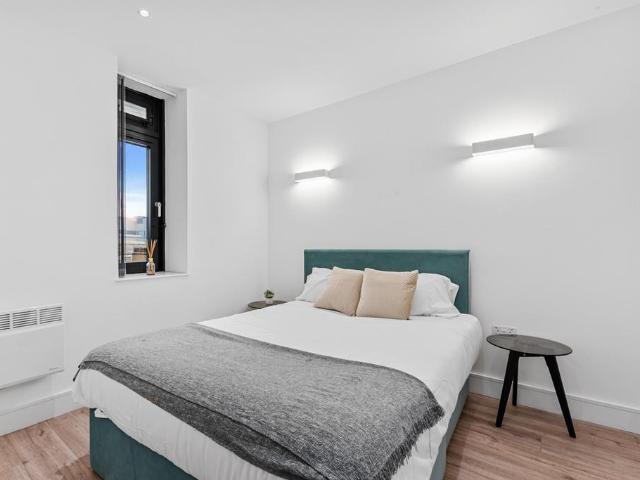 Flat 58, Akron House, New Horizons. 1 bed flat to rent £1,675 pcm £387 pw