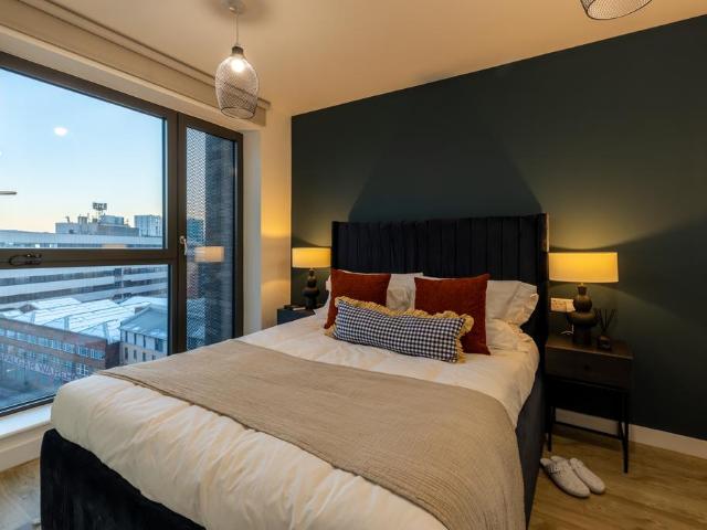 Flat 646, 166 Rockingham Street 1 bed flat to rent £1,075 pcm £248 pw