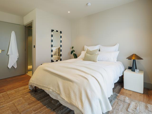 Flat 66