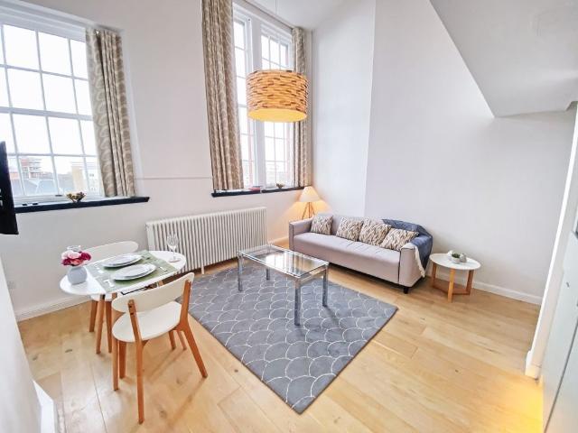 Flat 60, Mcdonald Road, Broughton, Edinburgh EH7, 1 bed flat to rent, £1,560 pcm | PrimeLocation