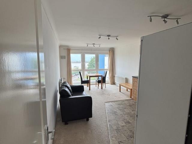 Flat 60, Aurora Court, Gravesend, Kent, DA12 2SE