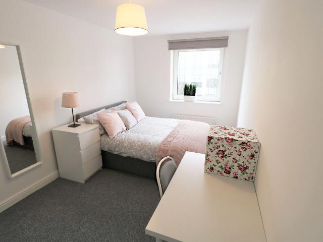 Flat 61, 205 Clarendon Road, Leeds LS2, 3 bed flat to rent, £1,629 pcm | PrimeLocation