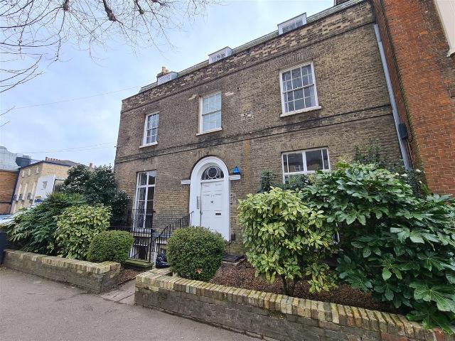 Flat 6, 26 Newmarket Road, Cambridge CB5, Studio to rent, £1,200 pcm | PrimeLocation