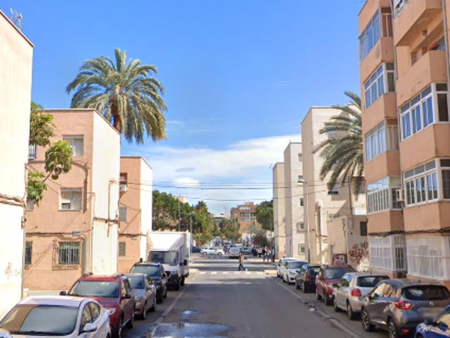 flat 76 m2 Almería