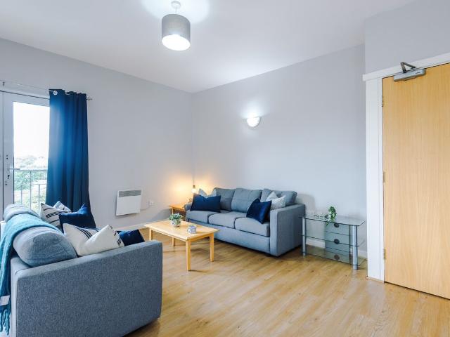 Flat 77, Mayfair Court, Manchester M14, 2 bed property to rent, £823 pppm | PrimeLocation