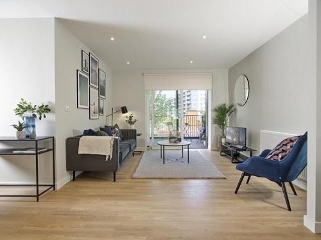 Flat 704, Windlass Apartments, 4 Hale. 2 bed apartment to rent £2,640 pcm £609 pw