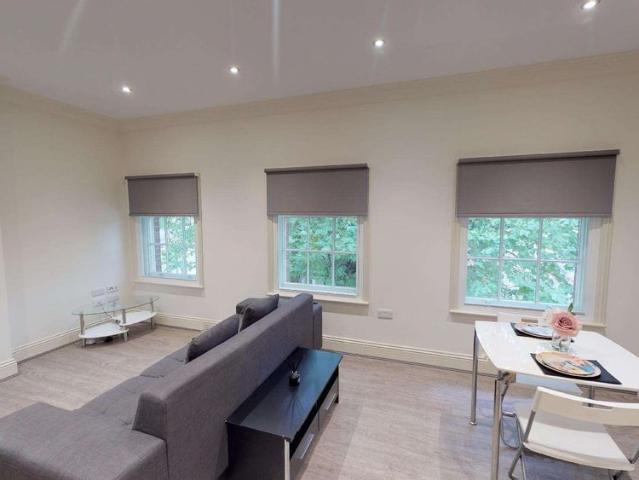 Flat 7, 8 St James Row, S1 2EU