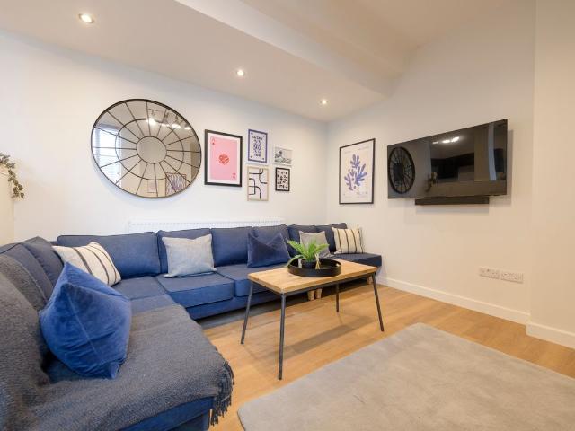 Flat 7 TW1X, London TW1, 8 bed shared accommodation to rent, £1,014 pppm | PrimeLocation