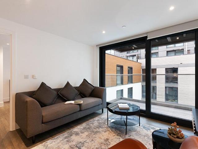 Flat 87, Hawkins Lane Building, East. 2 bed apartment to rent £1,845 pcm £426 pw