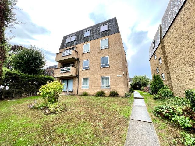 Flat 8 David House, 43, Station Road DA15, 2 bed flat to rent, £1,650 pcm | PrimeLocation