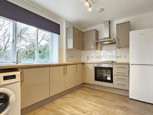 Flat 9, 84 Lincoln Road PE1, 1 bed flat to rent, £875 pcm | PrimeLocation