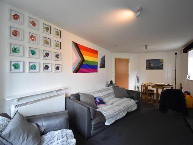 Flats 13 24, 3 Union Place, Birmingham, B29 7NF, United Kingdom | 2 bed apartment for rent #137644494 | Rentberry