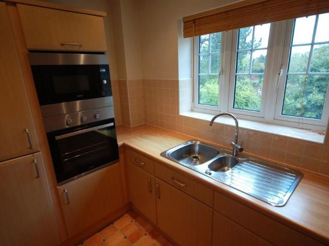 Flats 10 12, 1 Union Place, Birmingham, B29 7NF, United Kingdom | 2 bed apartment for rent #140397527 | Rentberry