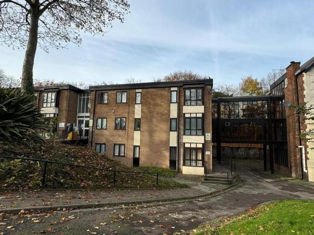 Flats 12A 24, 28 39 Thorburn Road, New Ferry, CH62 1EZ, United Kingdom | 1 bed apartment for rent #139476123 | Rentberry