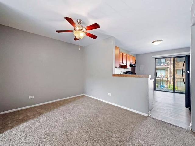Flats at Gladstone 2 Bedroom Apartment for Rent at 148 Gladstone Dr, Glendale Heights, IL 60139