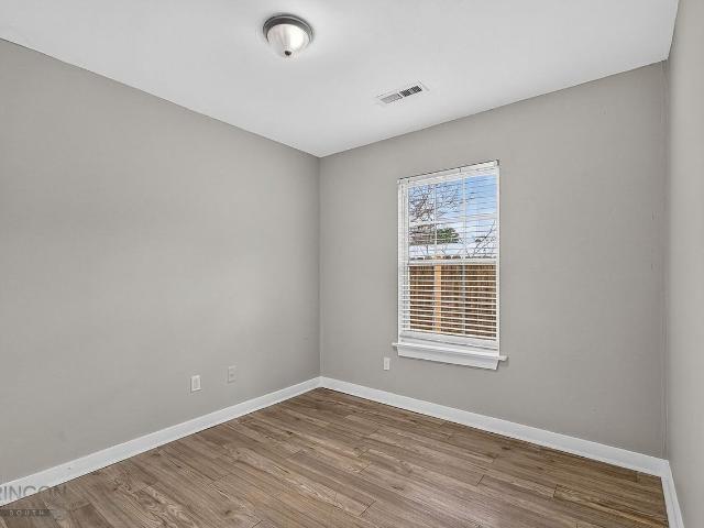 Flats On Florida Ave 3 Bedroom Apartment for Rent at 3313 3310, 3313 and 3314 Florida Avenue, North Charleston, SC 29405