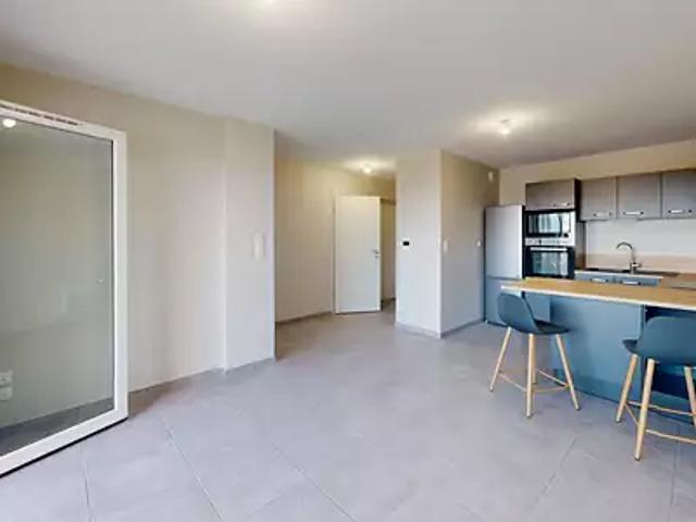 Flavin 12450 Location appartement 2 pièces t2 terrasse