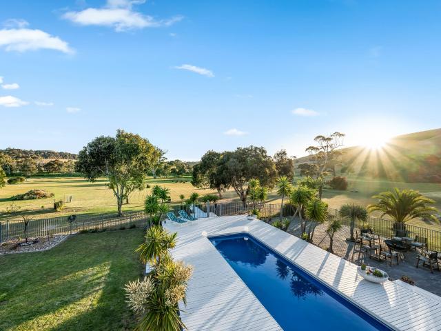 Flawless designer estate is your very own slice of country paradise