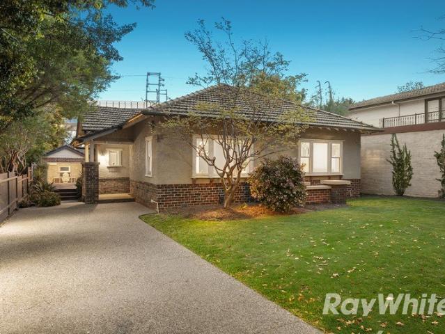 Flawless Family Charmer In An Enviable Address