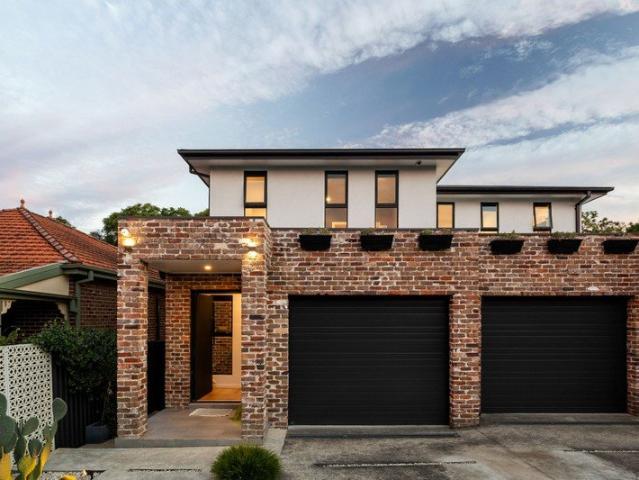 Flawless master built designer home backing onto Rothwell Park