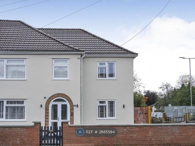 Flaxpits Lane, Bristol BS36, 2 bed end terrace house to rent, £1,388 pcm | PrimeLocation