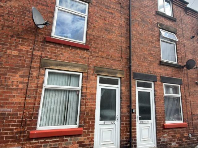 Flaxpiece Road, Clay Cross, Chesterfield, S45 9HB 50021 sbliving | sbliving