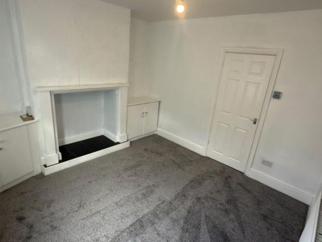 Flaxpiece Road, Clay Cross, Chesterfield, S45 9HB