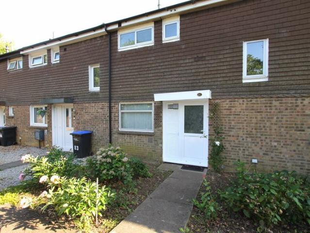 Flaxwell Court, Northampton NN3, 2 bed terraced house to rent, £1,000 pcm | PrimeLocation
