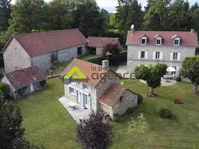 Flayat 23260 Achat / Vente maison 7 pièces t7