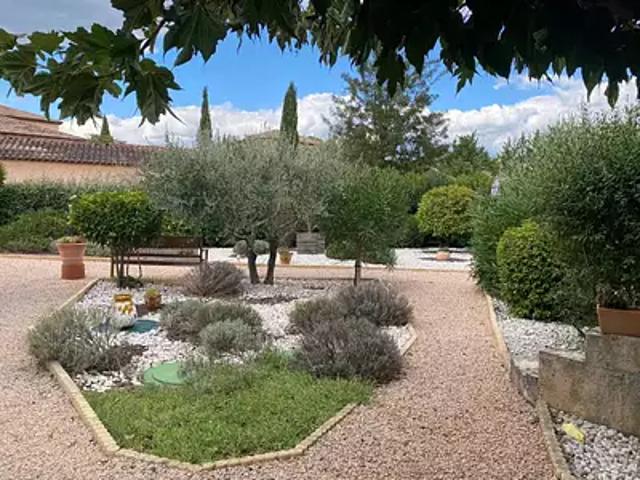 Flayosc 83780 Achat / Vente maison 4 pièces t4 piscine