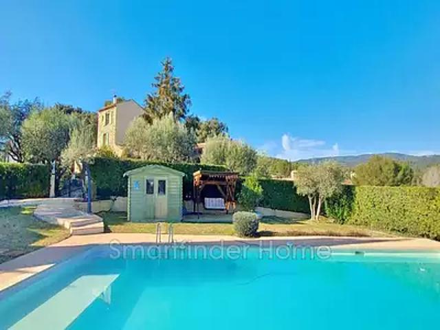 Flayosc 83780 Achat / Vente maison 14 pièces t14 piscine parking