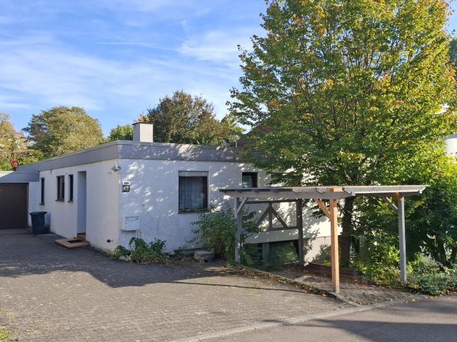 Flachdachbungalow Sternweg 4