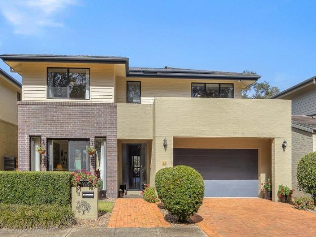 Flagship Family Home with Fairway Views