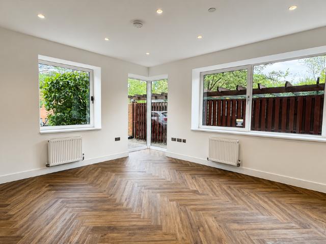Flagship House, Fleet GU51, 1 bed flat to rent, £1,375 pcm | PrimeLocation