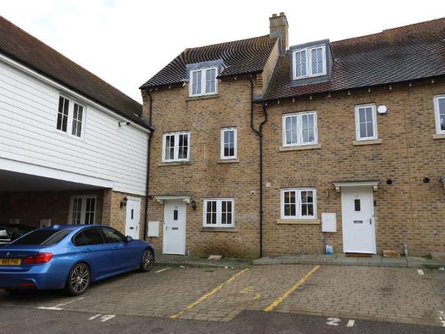 Flagstaff Court, Canterbury, Kent CT1, 4 bed property to rent, £1,580 pcm | PrimeLocation