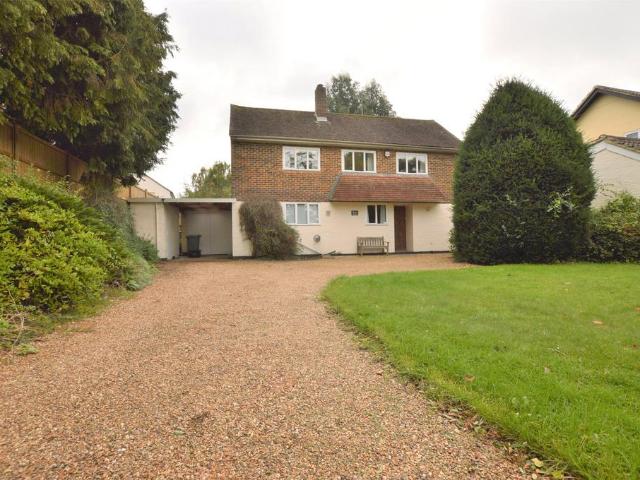 Flanchford Road, Surrey RH2 4 bed detached house to rent £2,995 pcm £691 pw