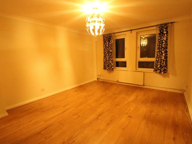 Flanders Crescent, Tooting SW17, 4 bed flat to rent, £3,000 pcm | PrimeLocation