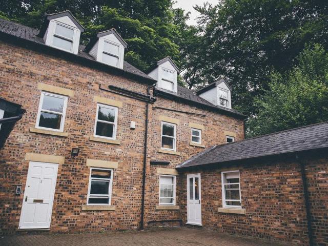 Flass Court Lower, Ainsley Street. 5 bed private hall to rent £802 pcm £185 pw
