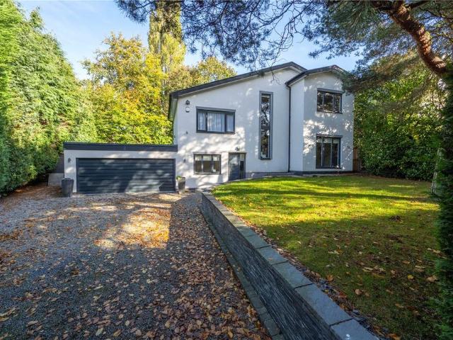 Fletsand Road, Wilmslow, Cheshire, SK9 3 bed detached house to rent £4,000 pcm £923 pw