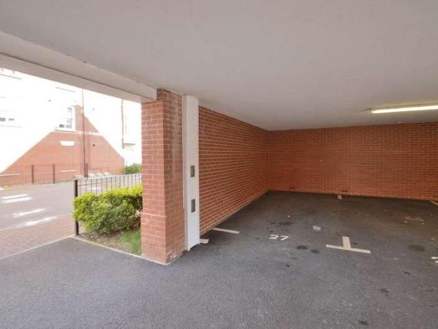Fletton Dell, Woburn Sands, MK17