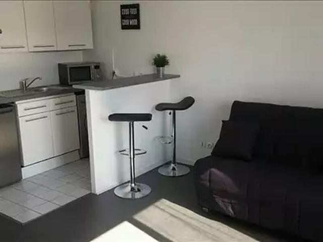 Fleury les Aubrais 45400 Location appartement 1 pièce t1 parking