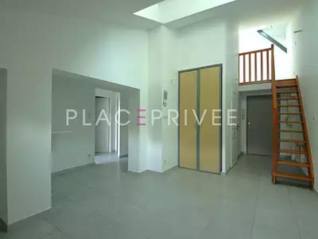 Fléville devant Nancy 54710 Location appartement 3 pièces t3 au dernier étage cave