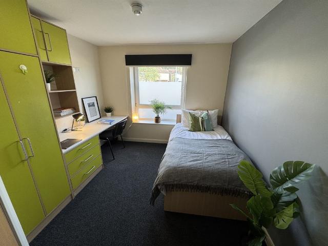 Flewitt House, Beeston NG9, 1 bed flat to rent, £628 pcm | PrimeLocation