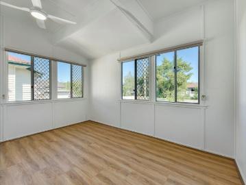 Flexible 3 Bedroom Home with Modern Updates and Air Conditioning