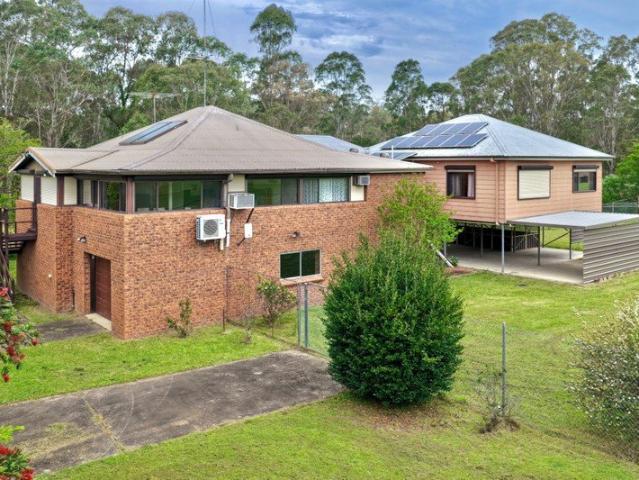 Flexible Dual Living on Spacious Ebenezer Land