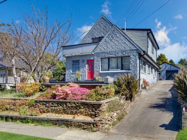 Flexible Family Living Moments from Echo Point