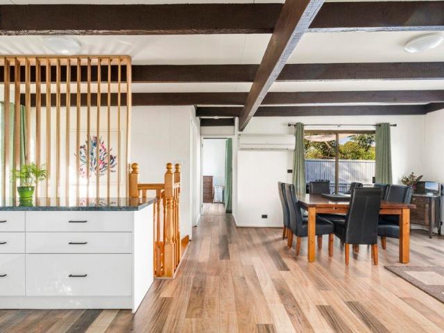 Flexible Family Living Close to the Water