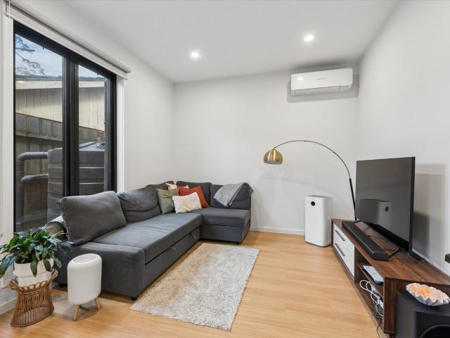 Flexible Family Living in a Convenient Location